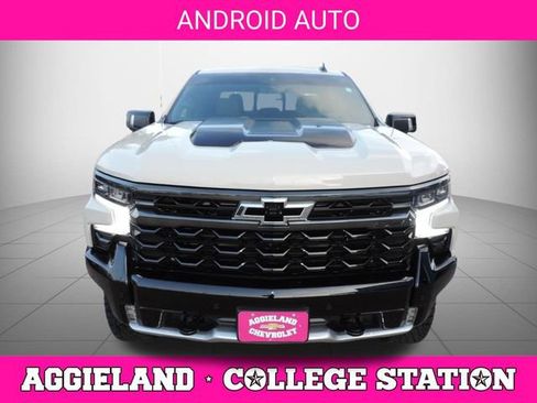 Certified 2026 Chevrolet Silverado 1500 ZR2 w/ Dark Appearance Package AWD/4WD image 10