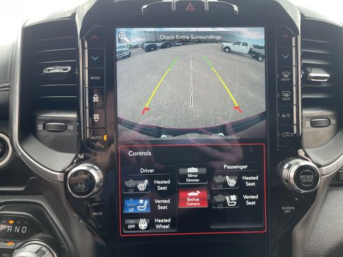 Used 2021 RAM 1500 Laramie w/ Sport Appearance Package AWD/4WD image 27