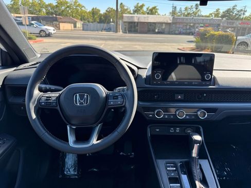 Used 2025 Honda CR-V Sport image 20
