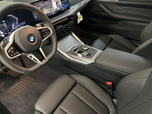 New 2026 BMW 430i Coupe w/ M Sport Package image 4