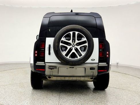 Used 2022 Land Rover Defender 90 X-Dynamic HSE image 6