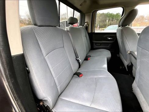 Used 2017 RAM 1500 Classic SLT image 19