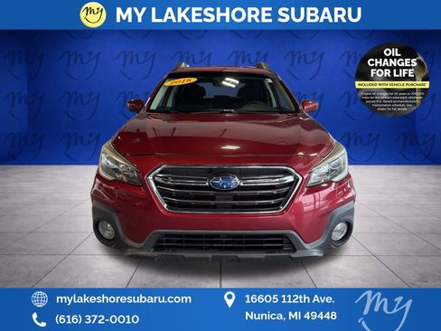 Used 2018 Subaru Outback 2.5i Premium image 2