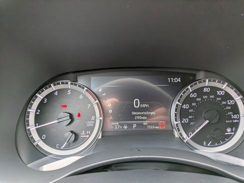 Certified 2024 Toyota Highlander XSE image 17