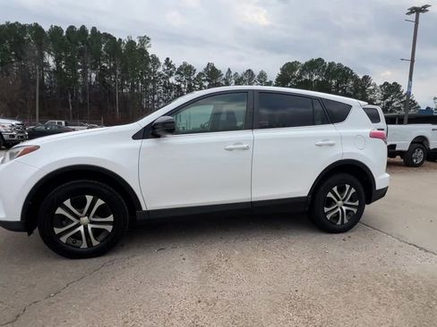 Used 2018 Toyota RAV4 LE w/ All Weather Liner Package image 3