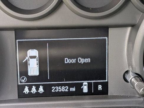 Used 2024 Chevrolet Silverado 1500 Custom w/ Turbomax Blackout Package image 10