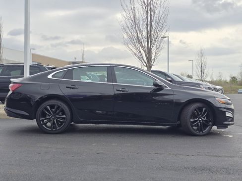 Used 2023 Chevrolet Malibu LT w/ Midnight Edition image 22