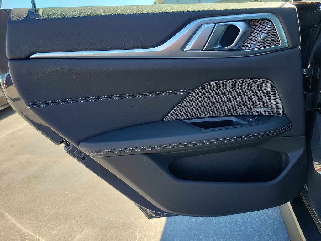 Used 2023 BMW i4 eDrive35 RWD image 16