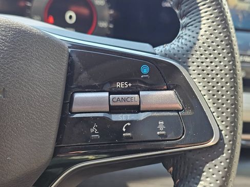 Used 2023 Nissan Ariya FWD image 27