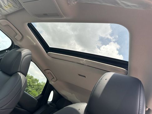 New 2025 MAZDA CX-30 AWD 2.5 S w/ Preferred Package image 25