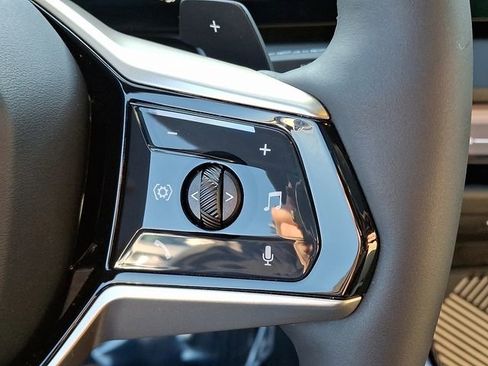 Certified 2025 BMW X3 xDrive30i w/ Convenience Package image 25