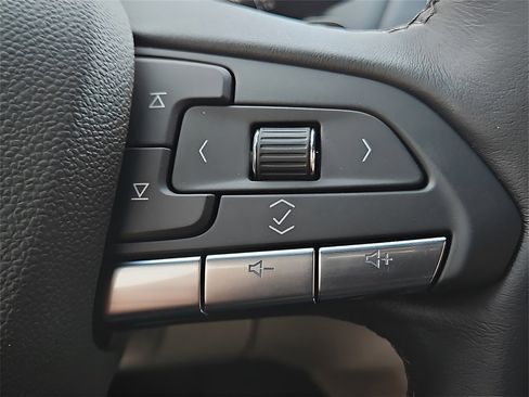 New 2025 Cadillac CT4 Premium Luxury image 28