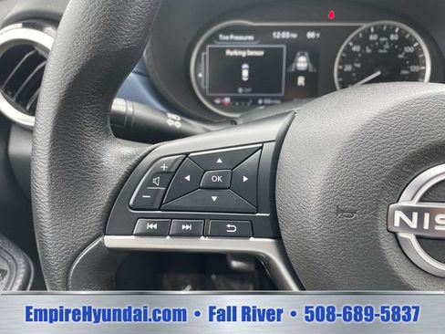 Used 2025 Nissan Versa SV w/ Trunk Package FWD image 26