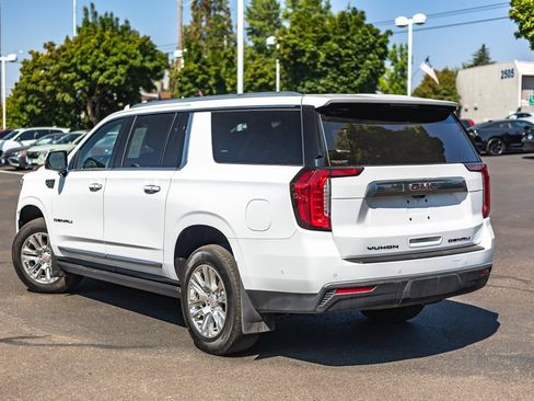 Used 2024 GMC Yukon XL Denali w/ Advanced Technology Package AWD/4WD image 5