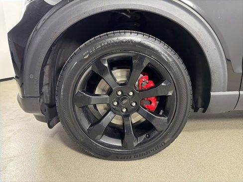 Used 2020 Ford Explorer ST w/ ST Street Pack image 4