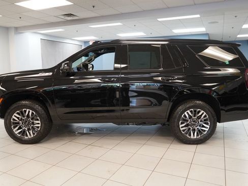 New 2026 Chevrolet Tahoe Z71 w/ Comfort Package AWD/4WD image 2