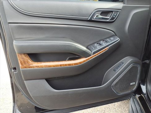 Used 2019 Chevrolet Tahoe Premier image 18