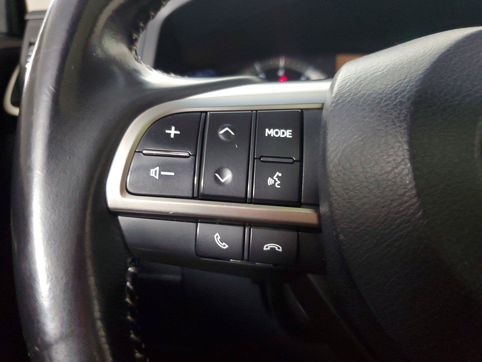 Used 2018 Lexus LX 570 4WD image 25