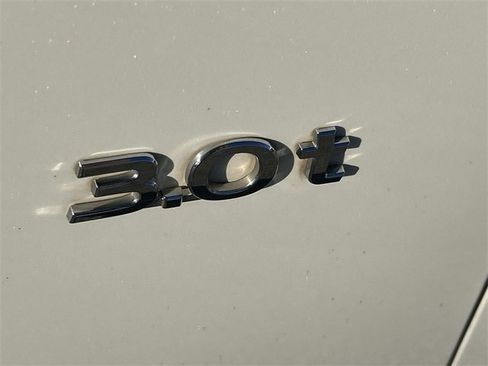 Used 2018 INFINITI Q50 Sport image 10