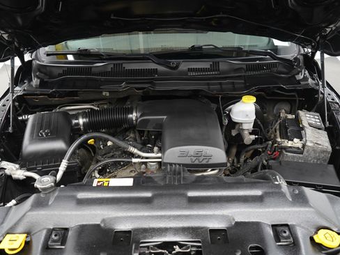 Used 2020 RAM 1500 Classic Warlock w/ Electronics Group image 29