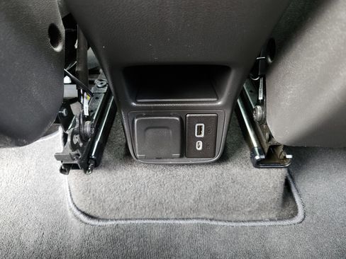 Certified 2022 Chevrolet TrailBlazer LT w/ Convenience Package image 32