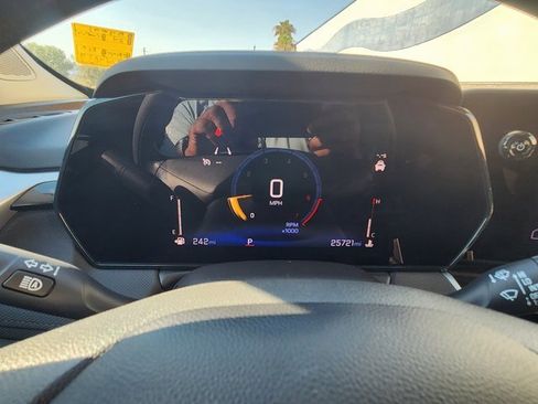 Used 2024 Chevrolet TrailBlazer LT w/ Driver Confidence Package image 31