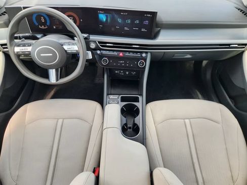 Used 2025 Hyundai Sonata SEL FWD image 26