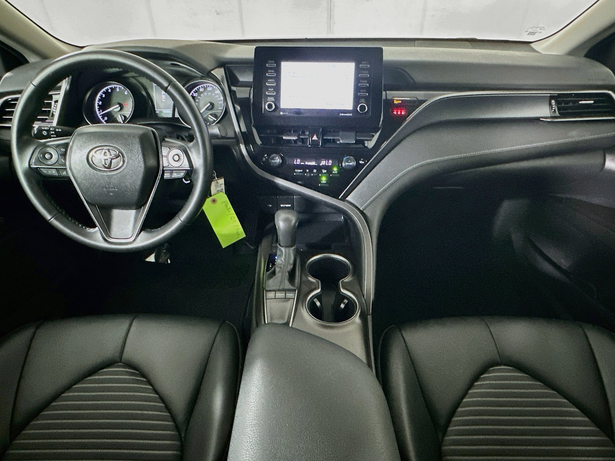 Used 2024 Toyota Camry SE FWD image 26