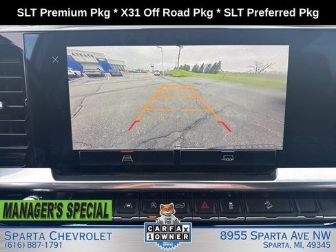 Used 2023 GMC Sierra 1500 SLT w/ SLT Premium Package AWD/4WD image 20