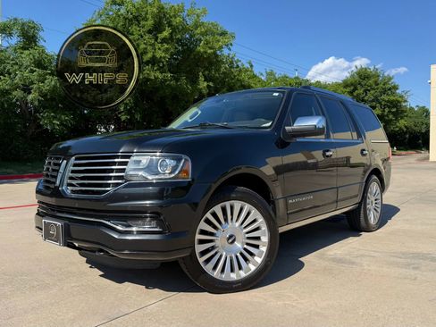 Used 2015 Lincoln Navigator 2WD w/ Equipment Group 101A Reserve image 1