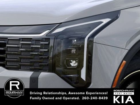 New 2026 Kia Sportage EX image 11