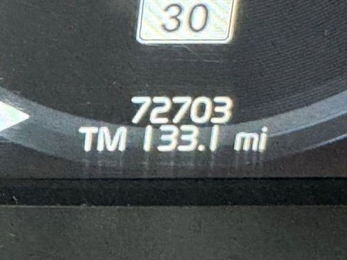 Used 2020 Volvo XC90 T5 Momentum image 12