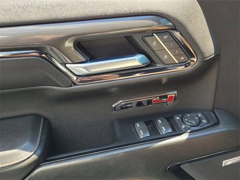 Used 2024 GMC Sierra 1500 AT4 w/ Technology Package image 33