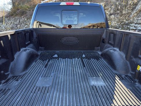 Used 2019 Ford F150 XLT w/ Equipment Group 302A Luxury image 10