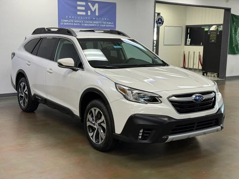 Used 2020 Subaru Outback Limited AWD/4WD image 4