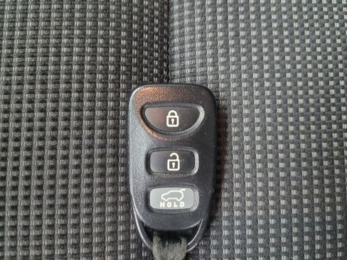 Used 2016 Hyundai Elantra GT image 27