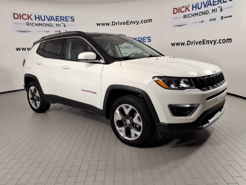 Used 2020 Jeep Compass Limited AWD/4WD image 3