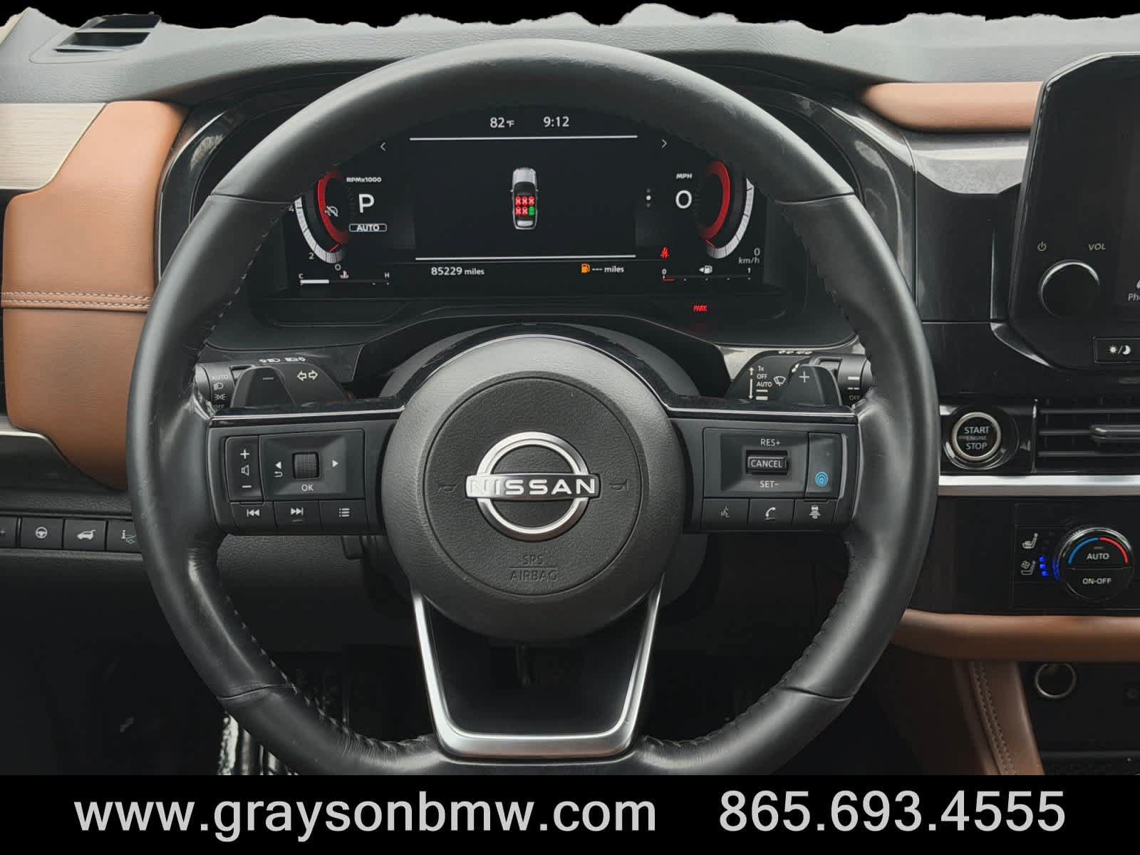 Used 2023 Nissan Pathfinder Platinum w/ Cargo Package AWD/4WD image 22