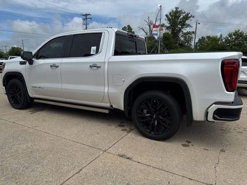 Used 2021 GMC Sierra 1500 Denali w/ Denali Ultimate Package image 8