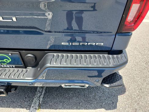 Certified 2025 GMC Sierra 1500 Denali Ultimate AWD/4WD image 5