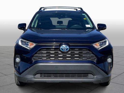 Certified 2021 Toyota RAV4 XLE Premium image 4