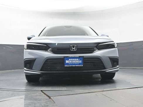 Used 2024 Honda Civic Touring image 32