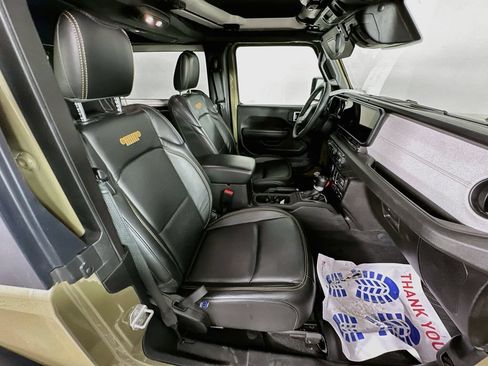 Certified 2025 Jeep Wrangler Sport AWD/4WD image 38