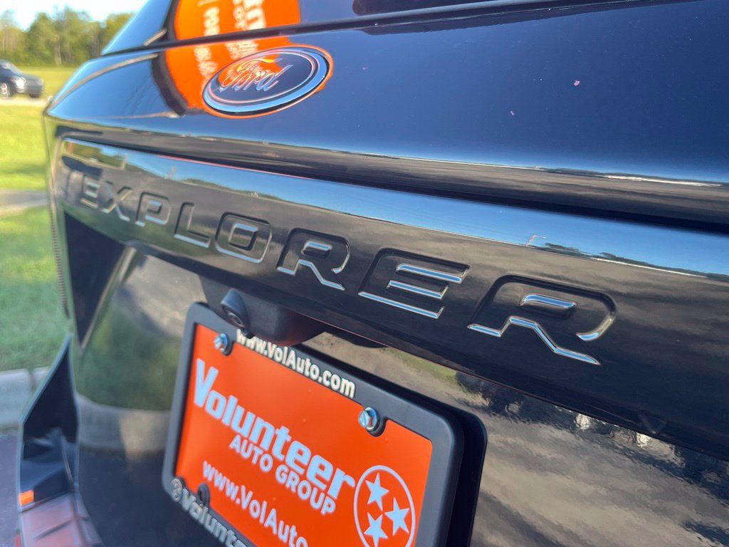 Used 2020 Ford Explorer ST w/ ST Street Pack AWD/4WD image 12