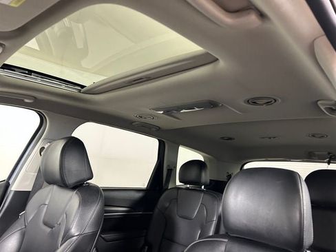 Used 2022 Kia Telluride S AWD/4WD image 11