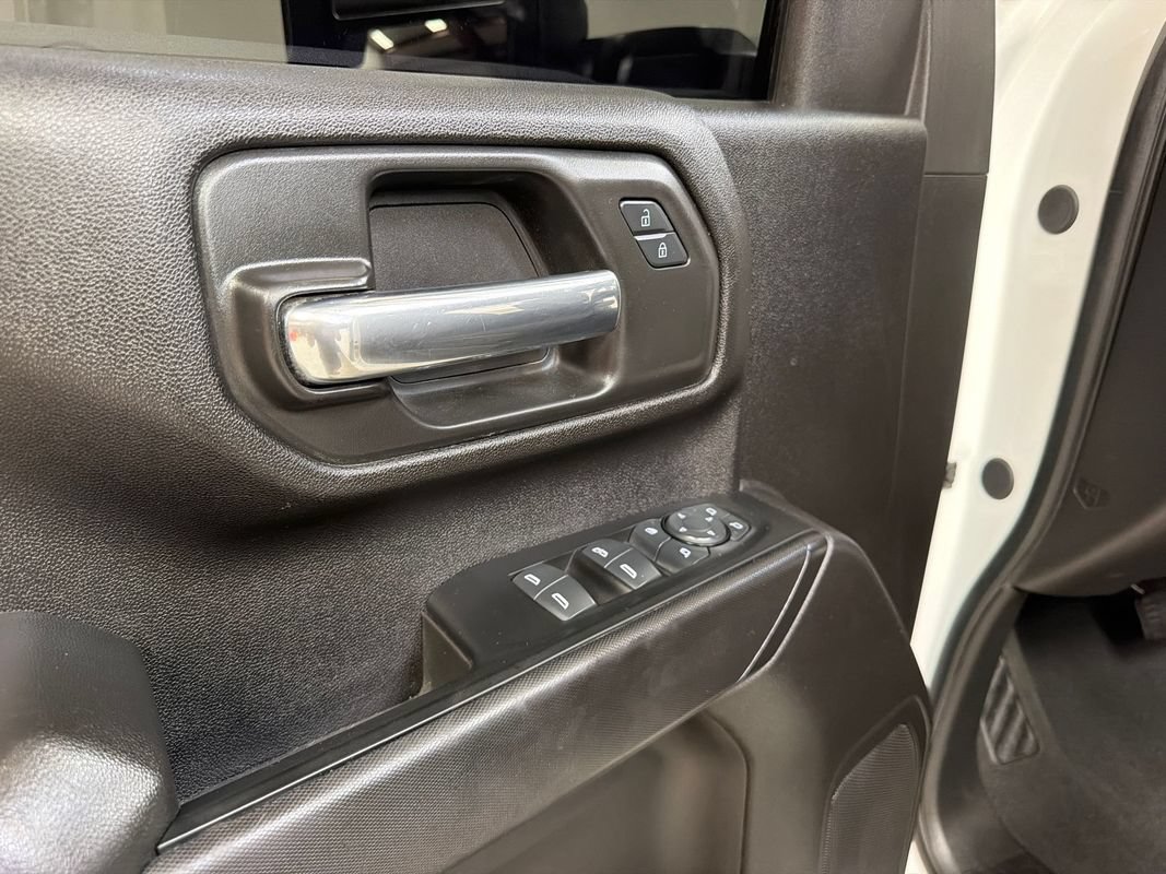 Used 2024 Chevrolet Silverado 2500 Custom w/ Custom Value Package AWD/4WD image 31