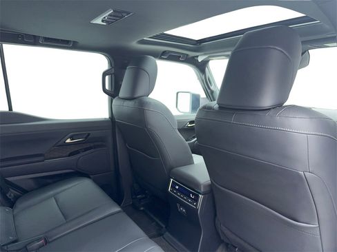 Used 2025 Lexus GX 550 image 48