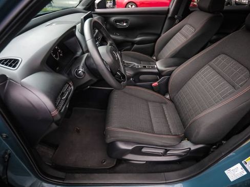 Used 2024 Honda HR-V Sport image 42