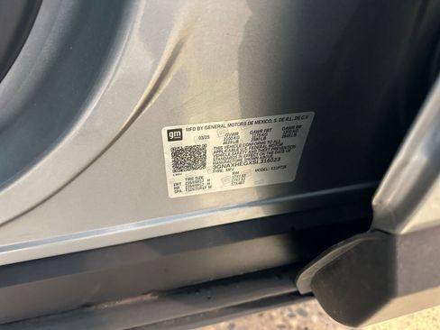 Used 2025 Chevrolet Equinox LT image 29