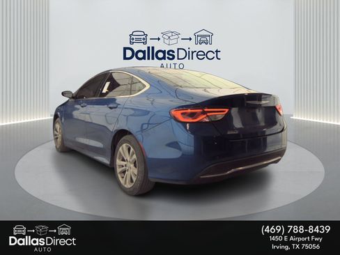 Used 2016 Chrysler 200 Limited image 9